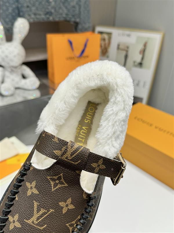 2025126104518179 300